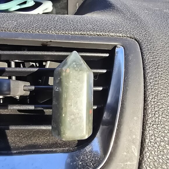African Bloodstone Crystal Tower Vent Clip - Picture 1 of 4